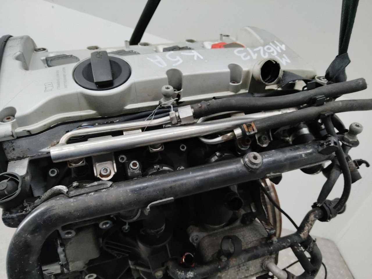 топливная рампа Audi A4 B6 2002, 2.0 л., ALT, бензин