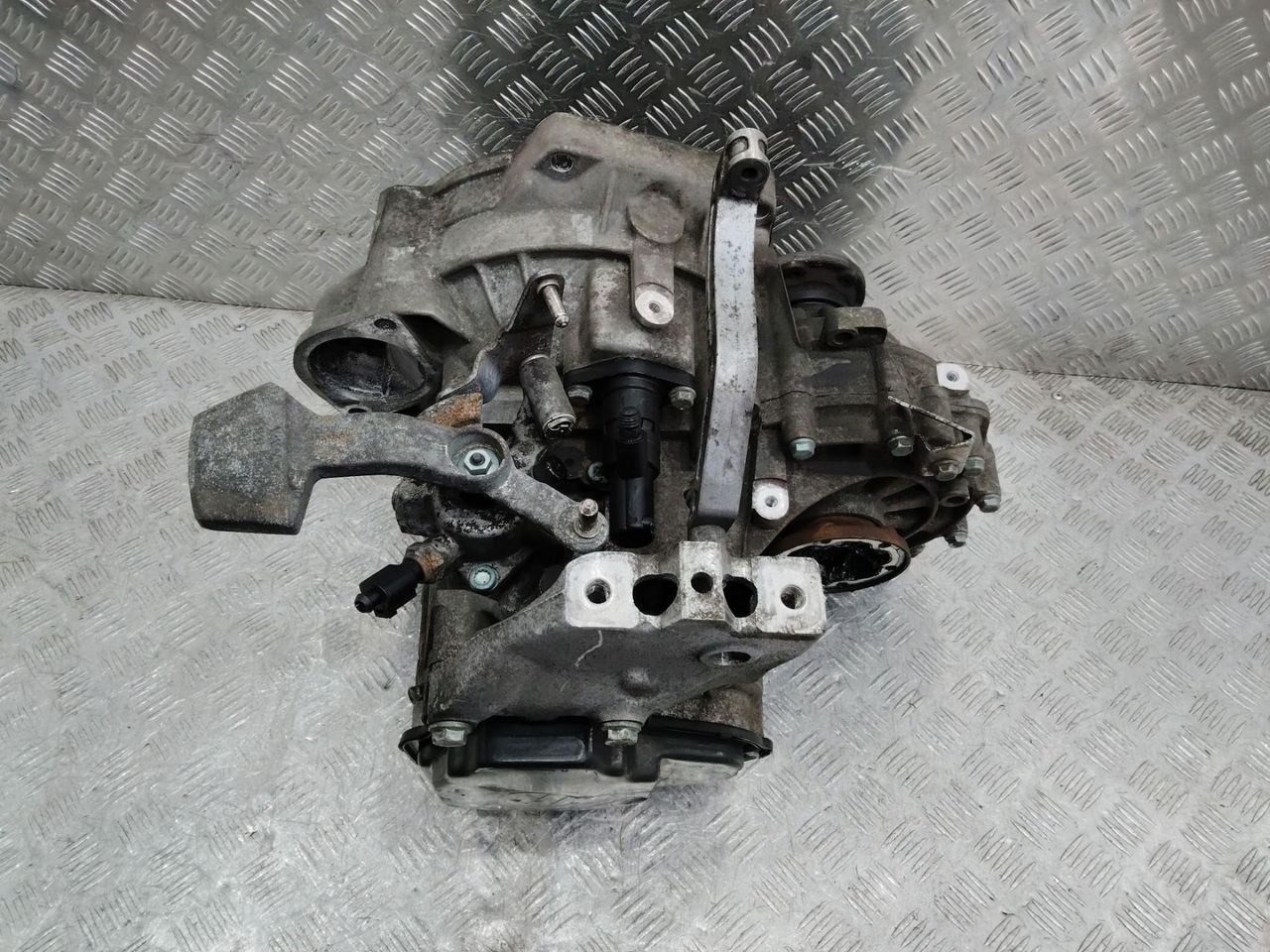 КПП механическая (МКПП) Volkswagen Golf 5 поколение 2005, 1.9 л., BRU, дизель, GQQ