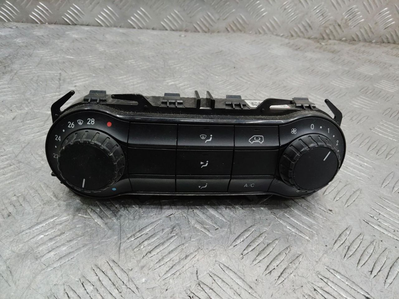 блок управления печки / климат-контроля Mercedes-Benz Vito W447 2017, A4479001408