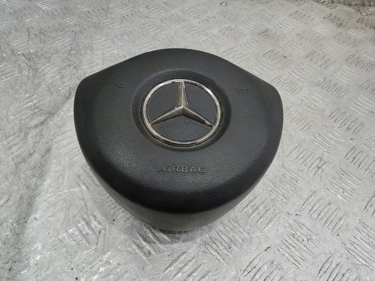 подушка безопасности водителя Mercedes-Benz Vito W447 2017, 0008601402
