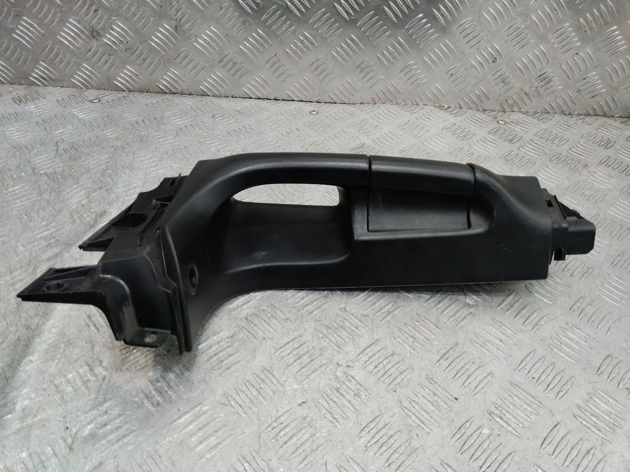 ручка внутренняя задняя правая Mercedes-Benz Vito W447 2017, A4477607500