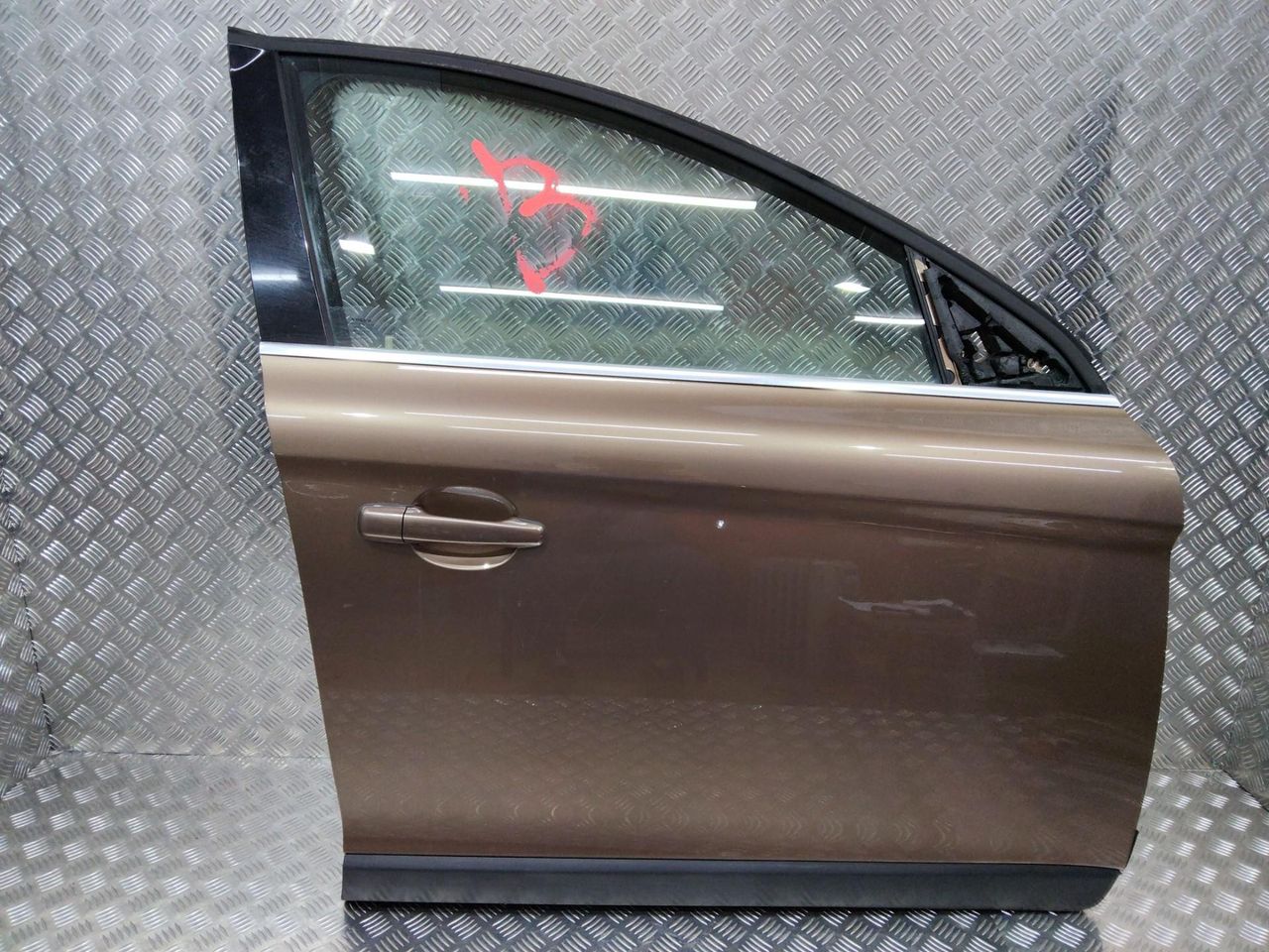 дверь передняя правая Volvo XC60 1 поколение 2011