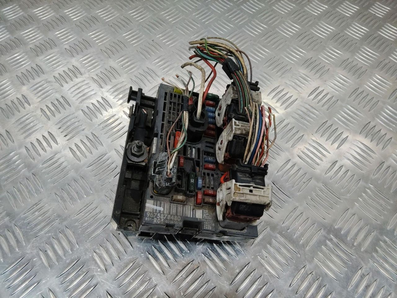 блок предохранителей Peugeot 308 1 поколение [рестайлинг] 2013, R05, 9675878480