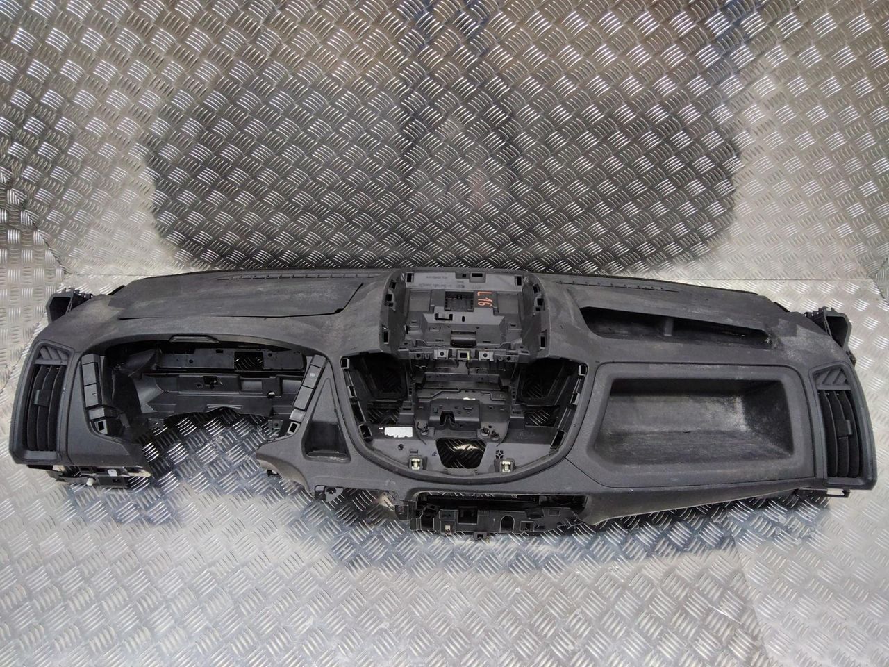 панель передняя салона (торпедо) Ford Transit 8 поколение 2016, BK31V04305