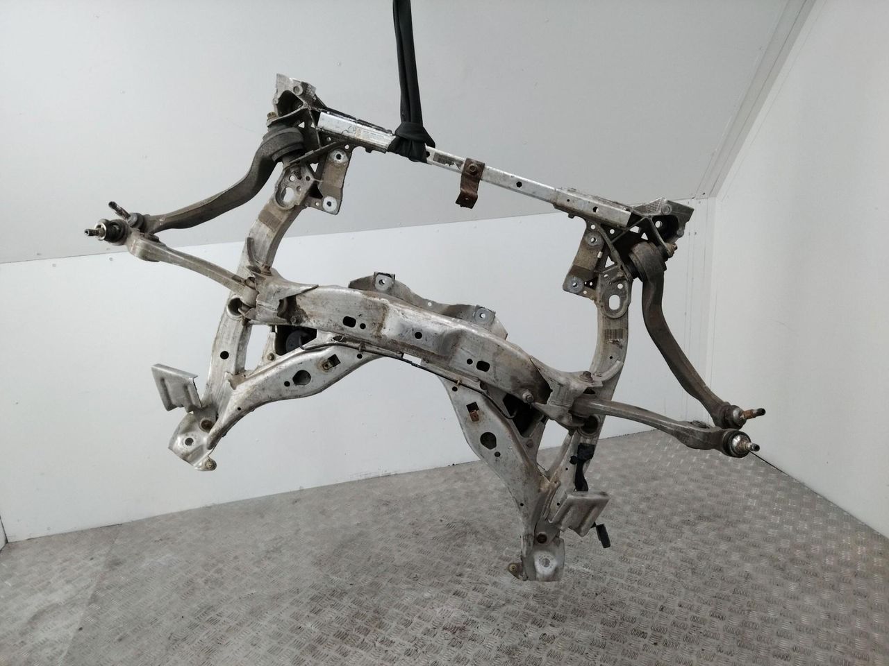 балка подвески передняя (подрамник) BMW 5 серия F07/F10/F11 2010, 2.0 л., N47 D20 C, дизель, 6796692