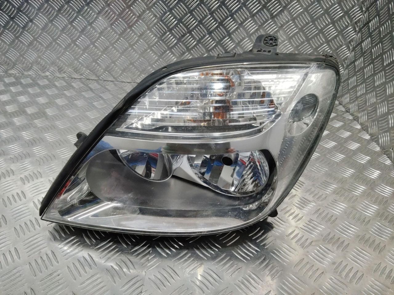фара левая Renault Scenic 1 поколение [рестайлинг] 2002, 7700432098