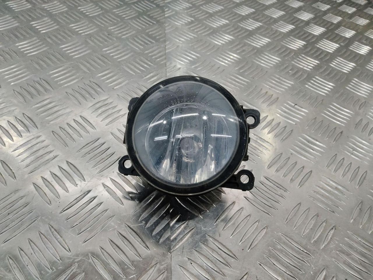 фара противотуманная Renault Megane 3 поколение 2011, 1.5 л., дизель, 8200074008