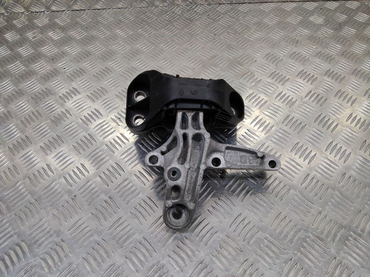 подушка крепления двигателя Renault Kadjar 1 поколение 2018, 112848459R