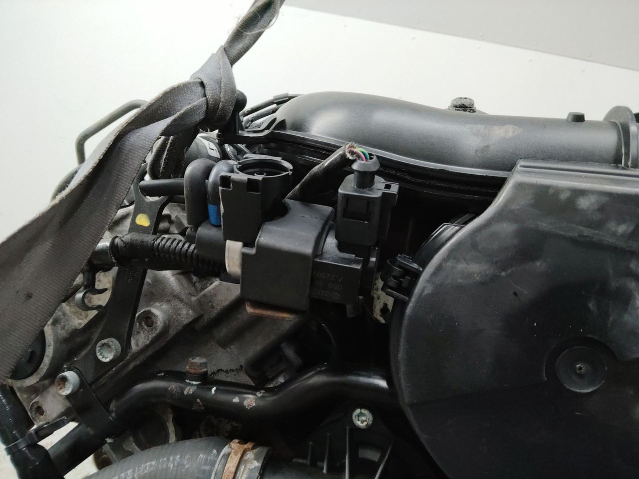 электромагнитный клапан Audi A6 4F/C6 2005, 2.7 л., BPP, дизель, МКПП, 059906628