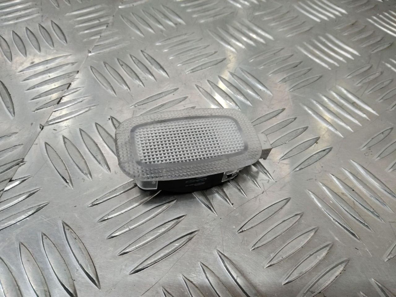 фонарь салона (плафон) Mercedes-Benz E-Класс W212/S212/C207/A207 2011, A0028202101