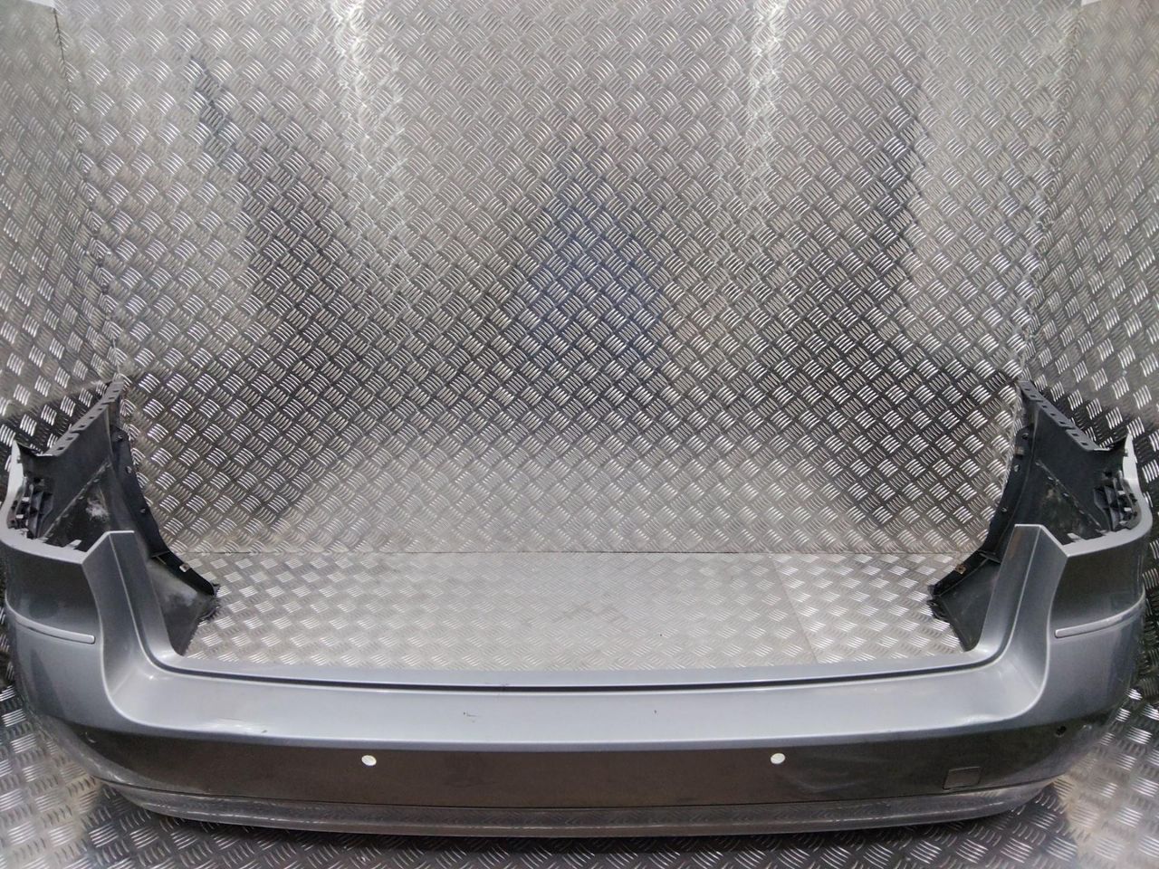 бампер задний Mercedes-Benz E-Класс W212/S212/C207/A207 2011, универсал, A2128850325