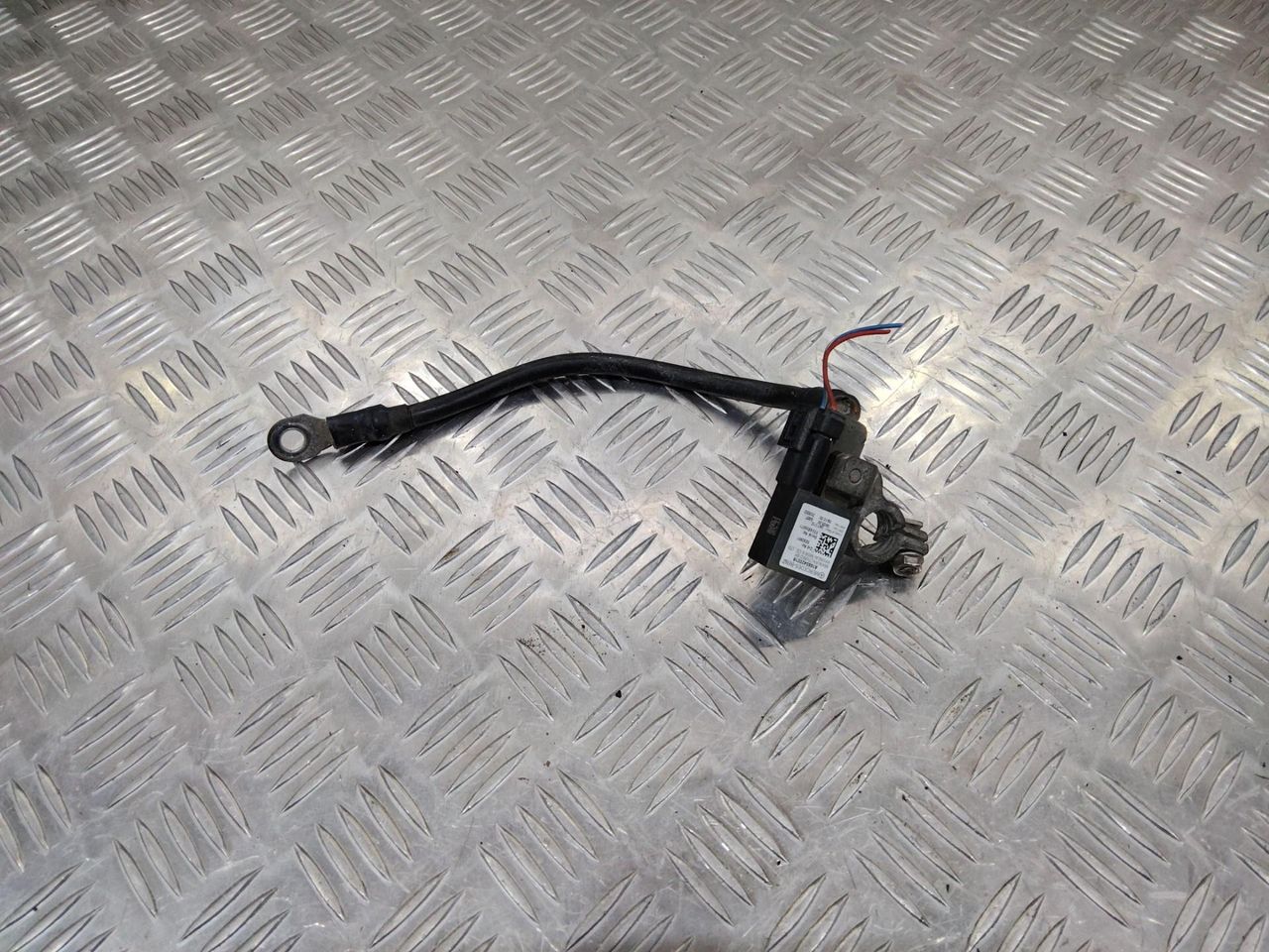 клемма аккумулятора минус Mercedes-Benz E-Класс W212/S212/C207/A207 2011, A1665420218