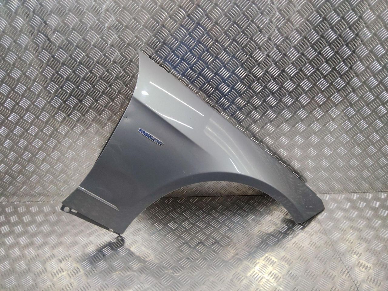 крыло переднее правое Mercedes-Benz E-Класс W212/S212/C207/A207 2011, A2128810201