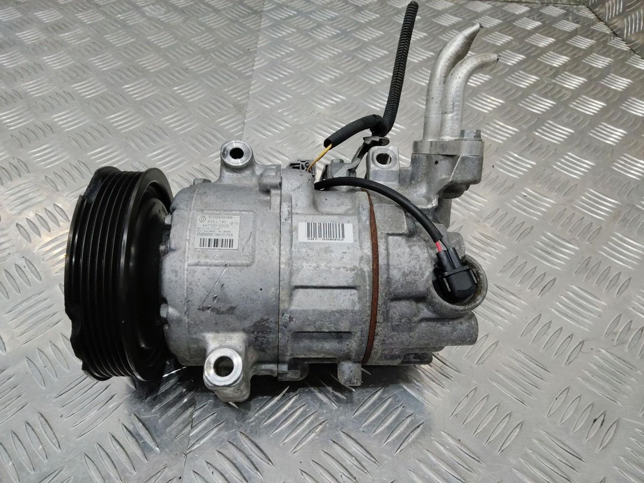 компрессор кондиционера Renault Megane 3 поколение 2013, 1.5 л., дизель, 8200939386
