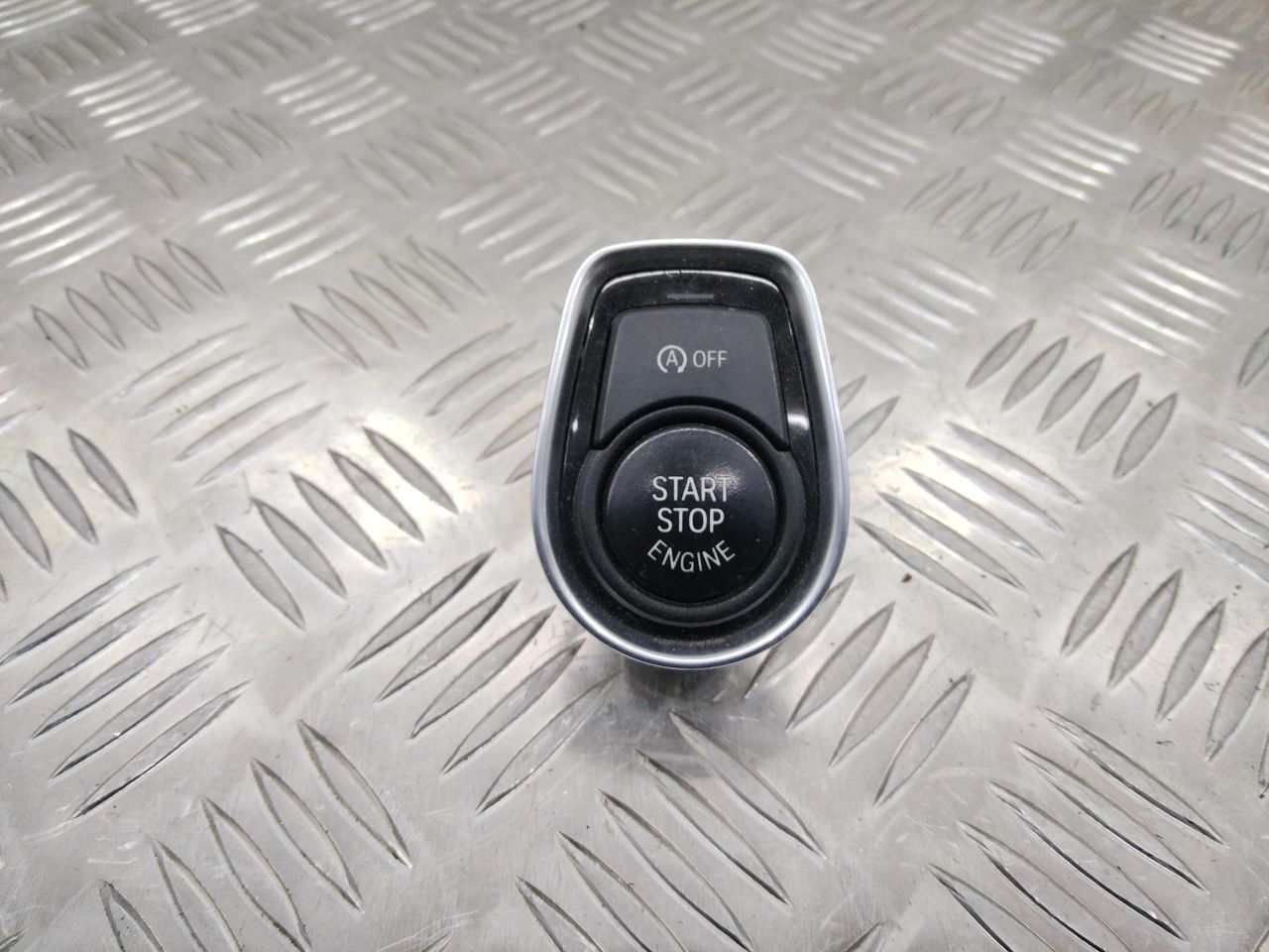 кнопка запуска двигателя BMW 3 серия F30/F31/F34 2012, 9250734