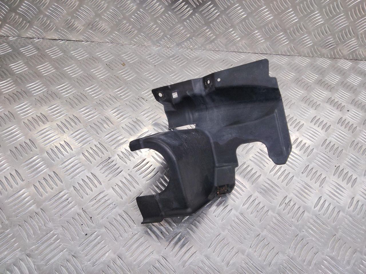 кожух (защита) рулевого механизма BMW 3 серия F30/F31/F34 2012, 7274858