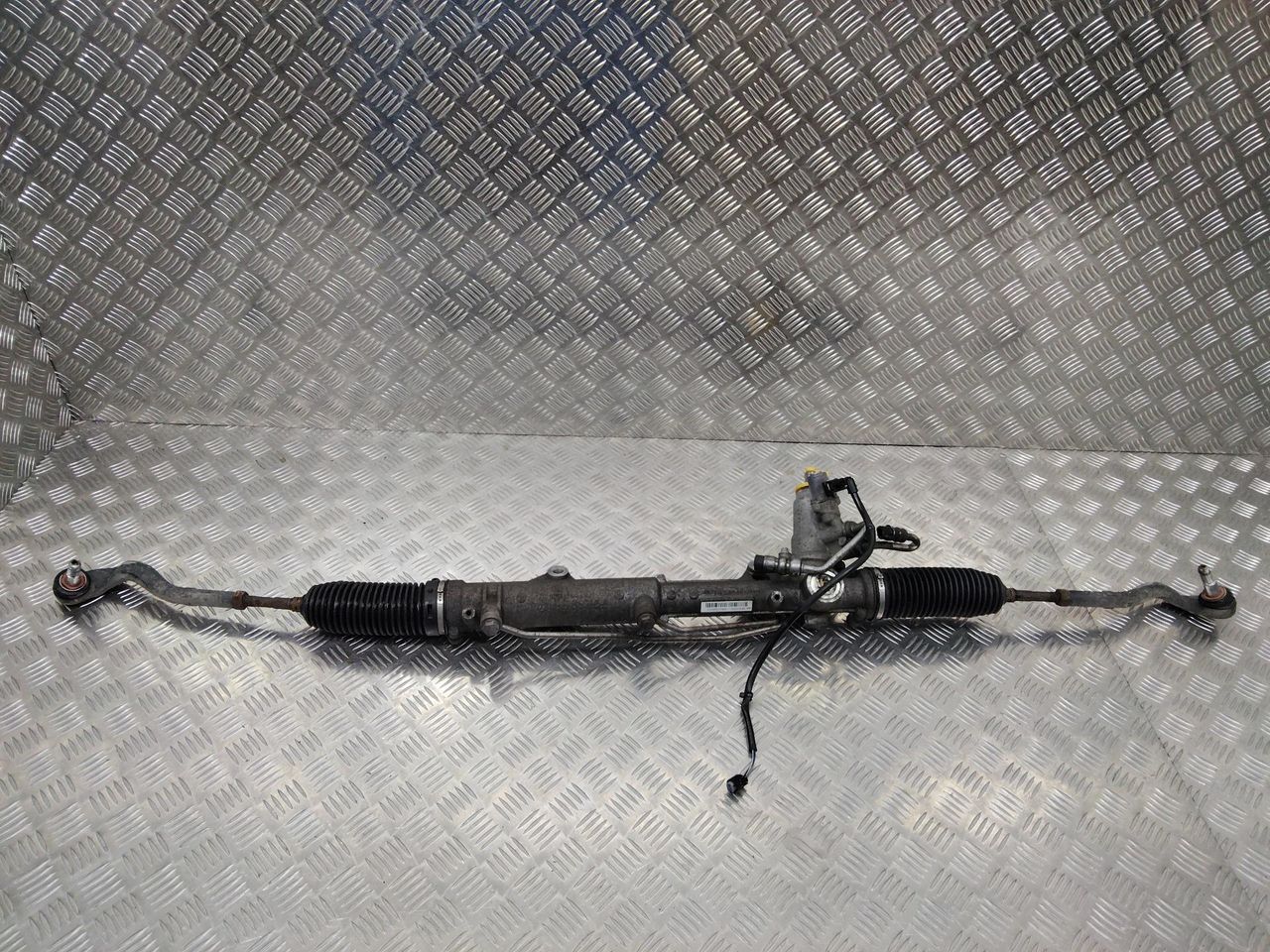 рулевая рейка Mercedes-Benz E-Класс W212/S212/C207/A207 2011, 2.2 л., дизель, 2124603700