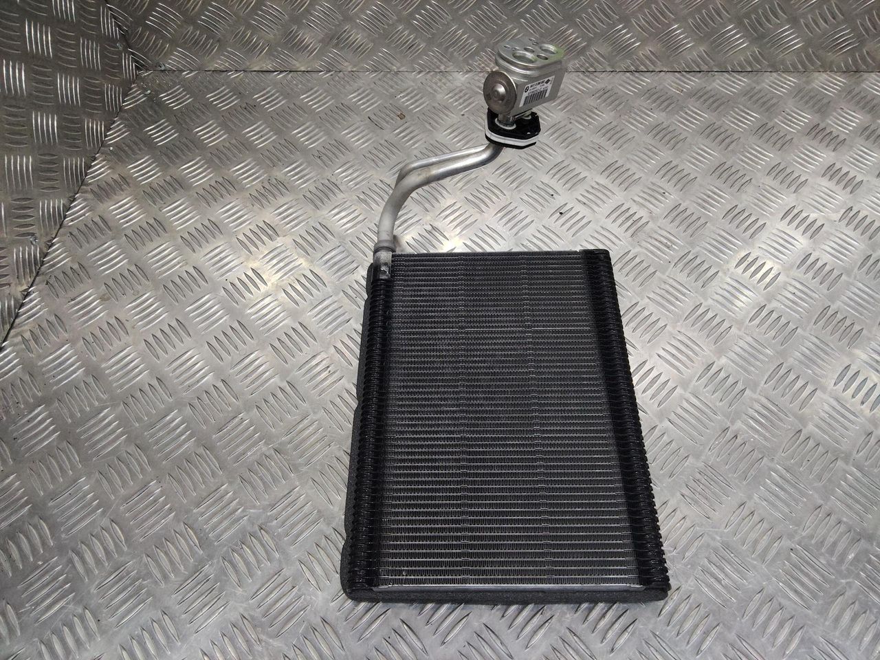 испаритель кондиционера BMW 3 серия F30/F31/F34 2012, 9289832