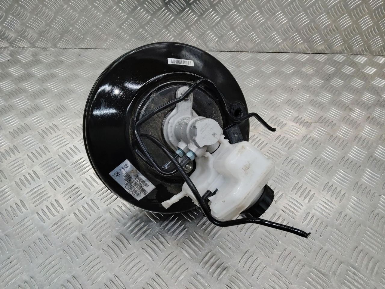 вакуумный усилитель тормозов BMW X1 F48 2015, 2.0 л., B47 C20 B, дизель, 6872076