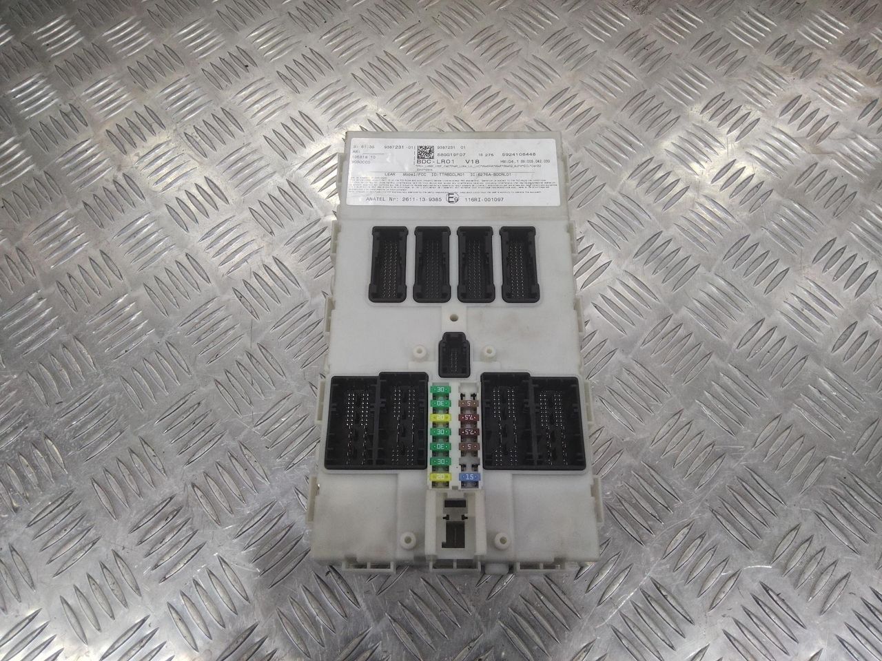 блок комфорта BMW X1 F48 2016, 9387231