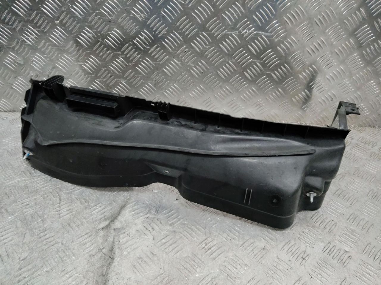 перегородка BMW X1 F48 2015, 7290714