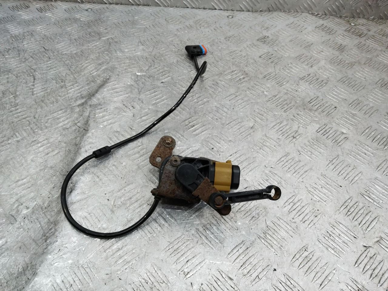 датчик дорожного просвета Mercedes-Benz E-Класс W212/S212/C207/A207 2011, 2.2 л., дизель, A0035426618