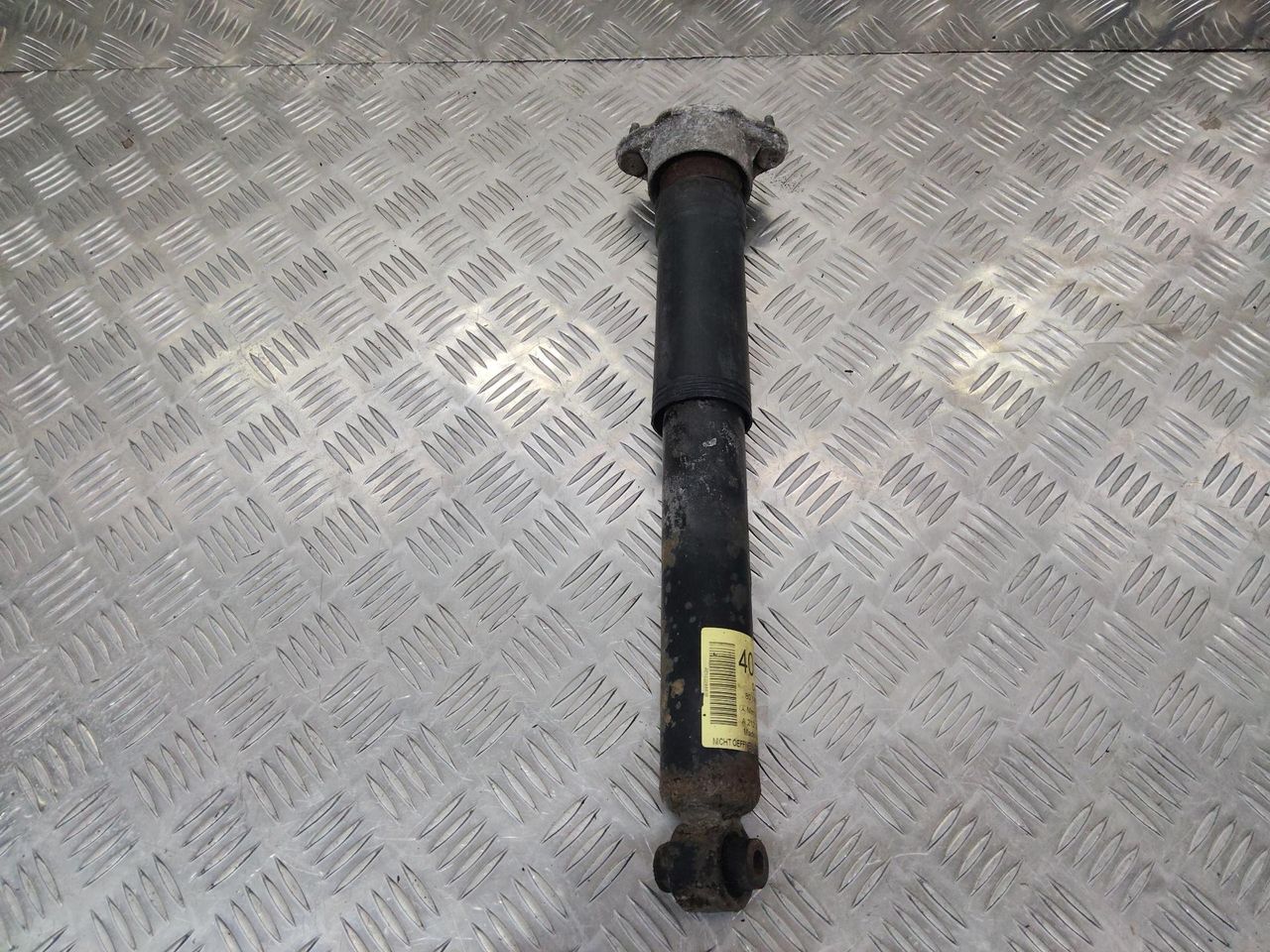 амортизатор задний Mercedes-Benz E-Класс W212/S212/C207/A207 2011, 2.2 л., дизель, A2123204030