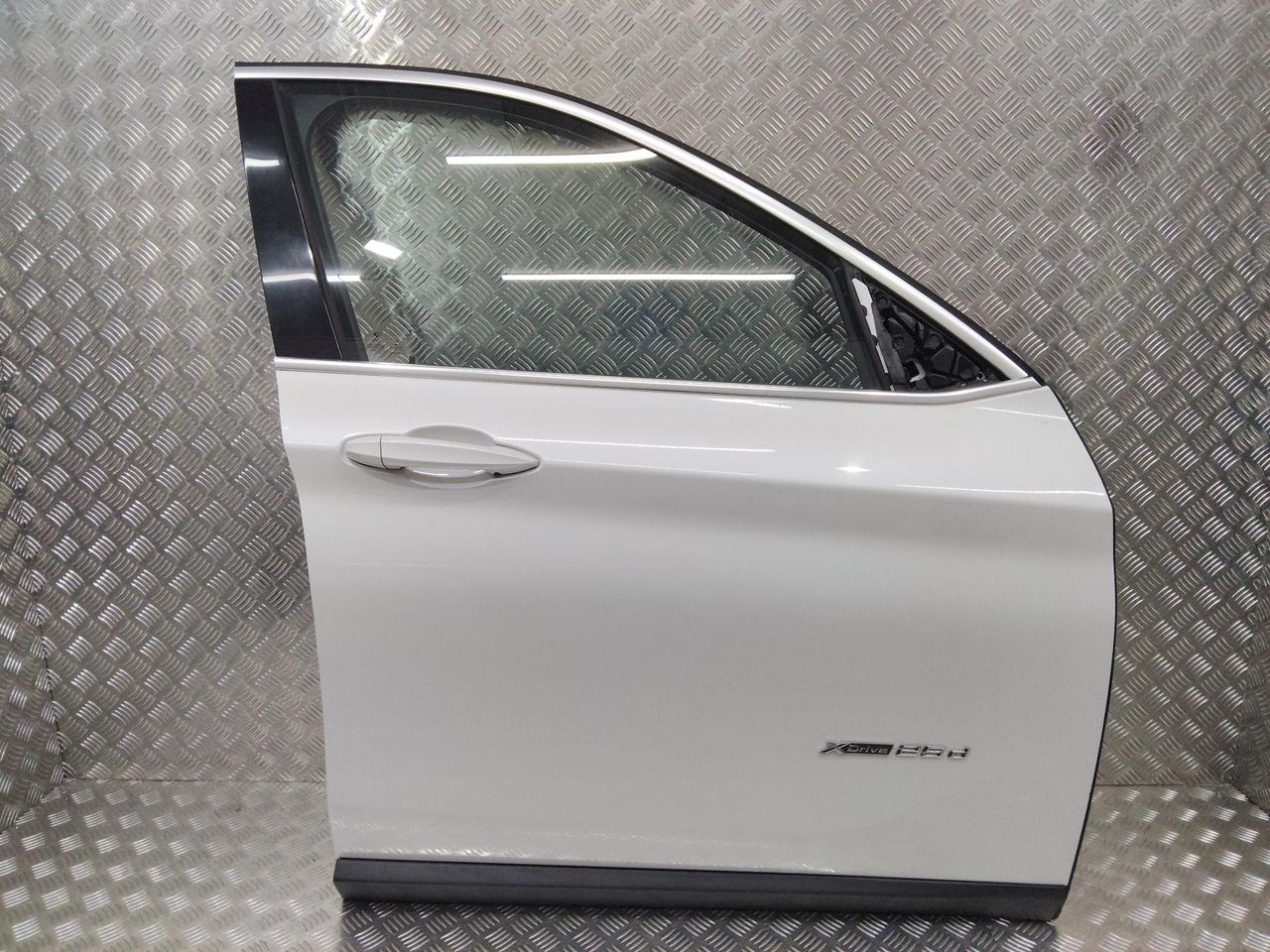 дверь передняя правая BMW X1 F48 2016