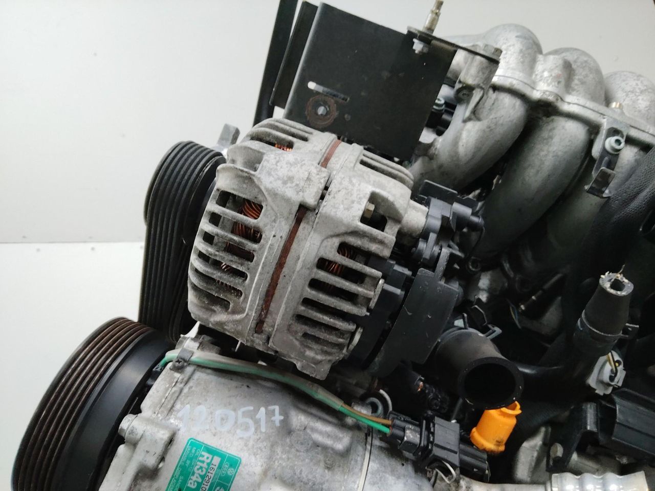 генератор Volkswagen Golf 4 поколение 1998, 2.0 л., AQY, бензин, 028903028D