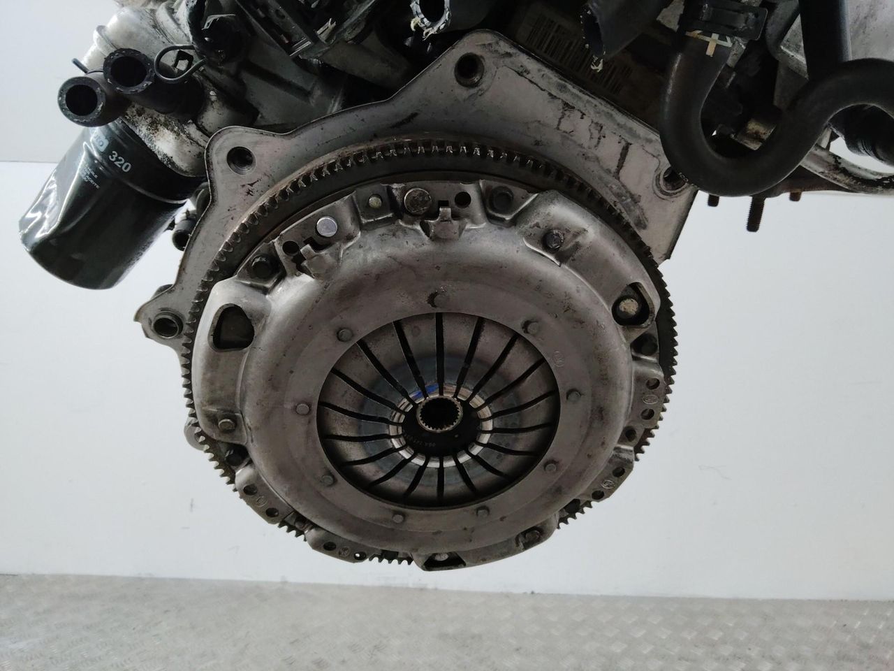 Комплект сцепления (в двигателе) Volkswagen Golf 4 поколение 1998, 2.0 л., AQY, бензин, 06A141031C