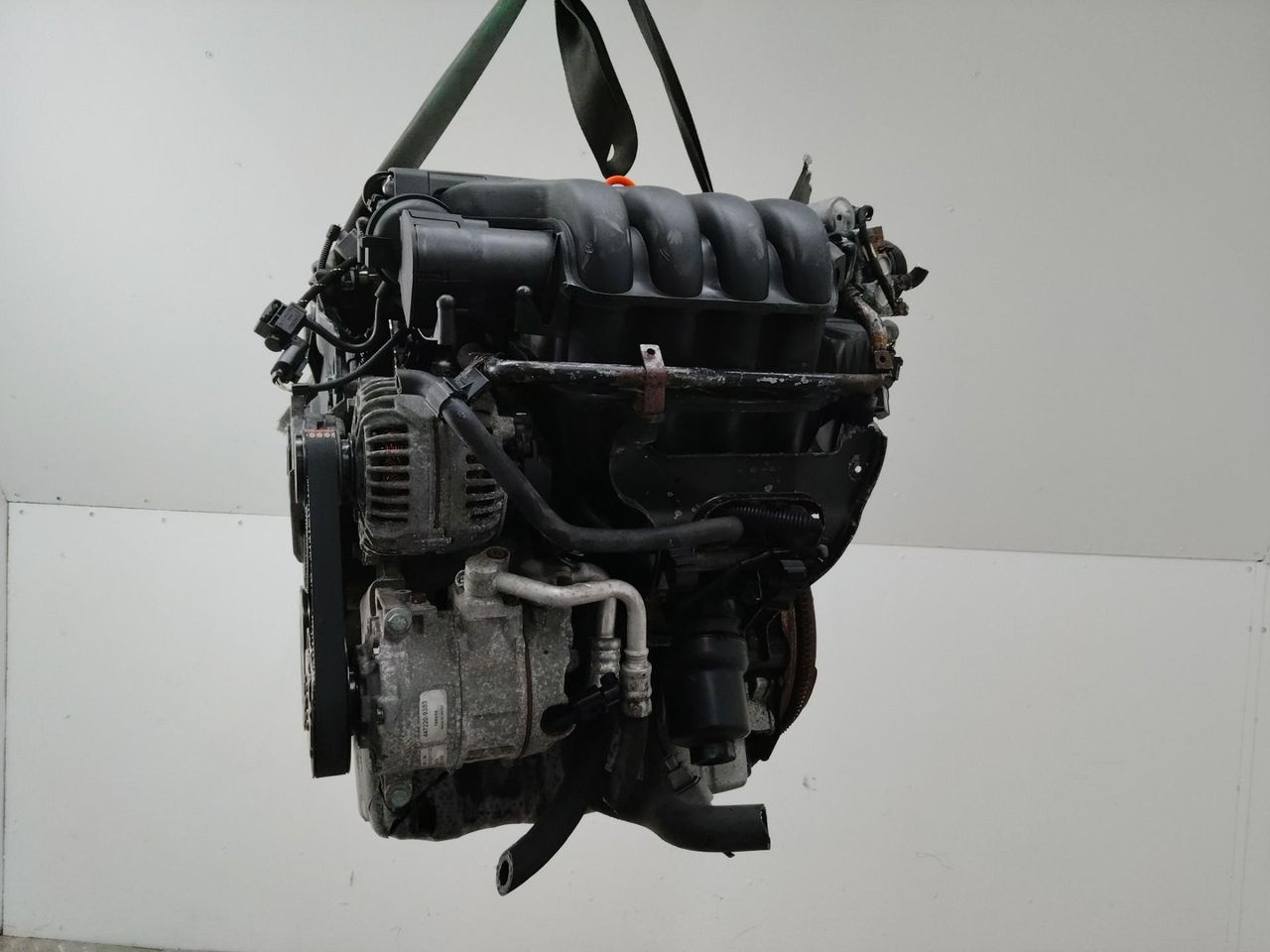двигатель Volkswagen Golf 5 поколение 2005, 2.0 л., BLR, бензин, BLR