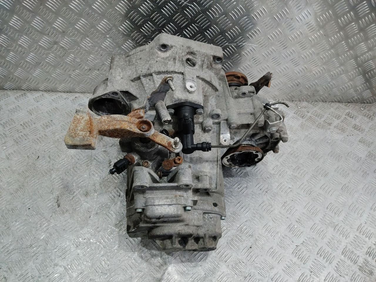 КПП механическая (МКПП) Volkswagen Golf 5 поколение 2005, 2.0 л., BLR, бензин, GXV
