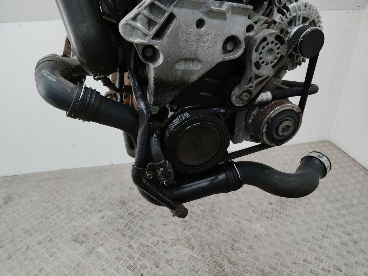 патрубок интеркулера Volkswagen Passat B6 2005, 1.9 л., BKC, дизель, робот, 1T0145790