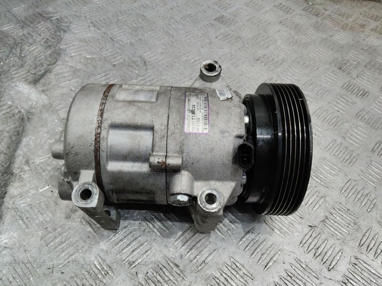 компрессор кондиционера Renault Scenic 2 поколение 2005, 1.6 л., бензин, 1139026