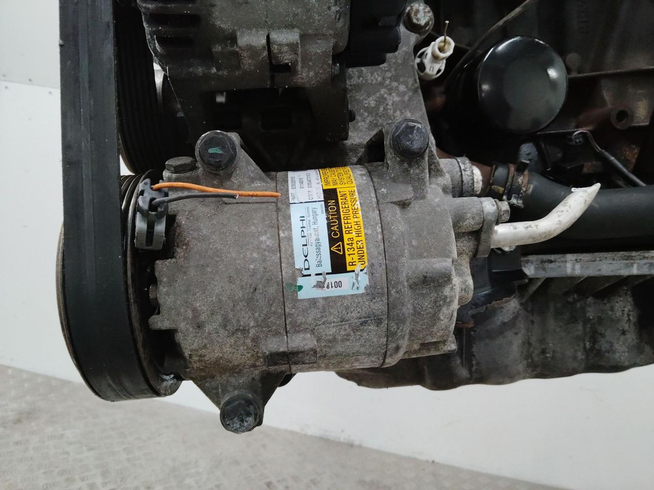 компрессор кондиционера Renault Scenic 2 поколение 2005, 2.0 л., бензин, 8200309193
