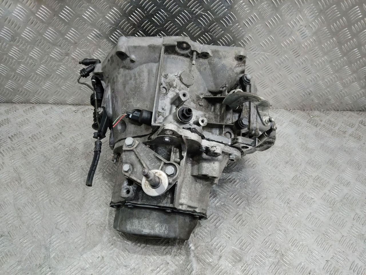 КПП механическая (МКПП) Citroen C4 Picasso 1 поколение 2010, 1.6 л., дизель, 20DP33