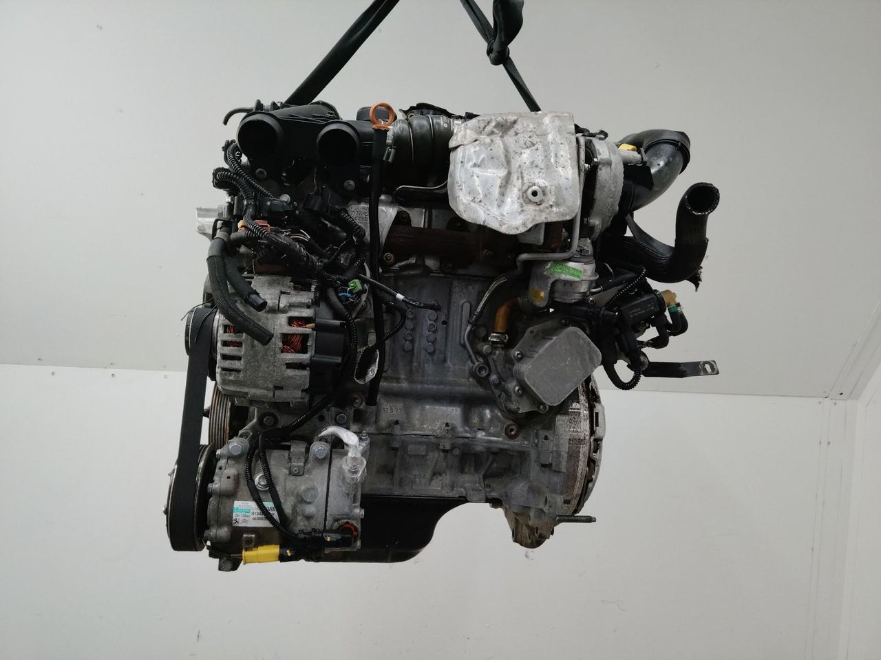 двигатель Peugeot 3008 1 поколение 2013, 1.6 л., дизель, 9H05, 10JBER