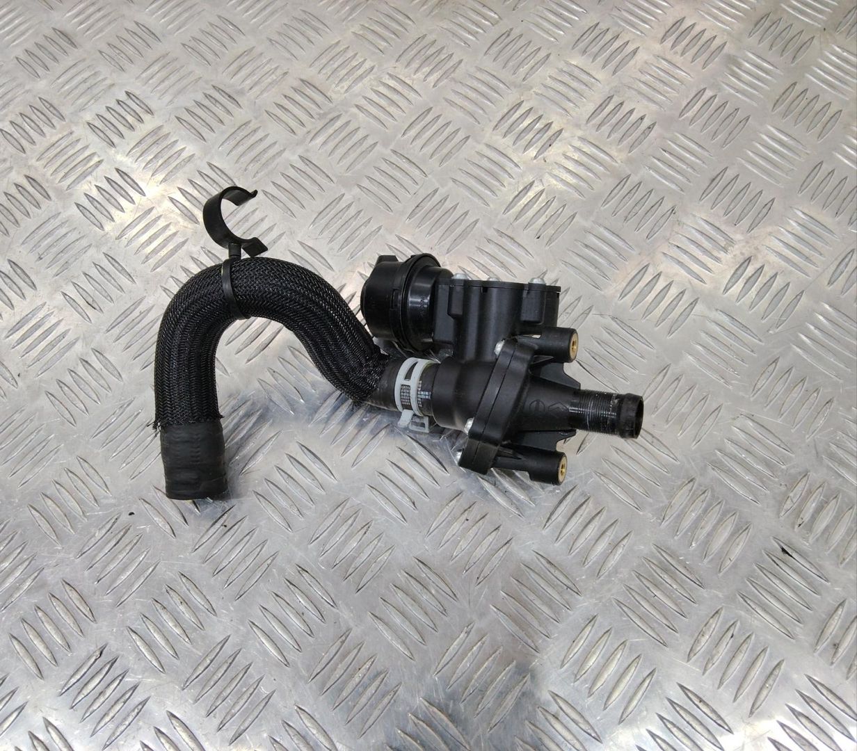 кран отопителя (печки) Renault Kadjar 1 поколение 2016, 1.3 л., бензин, 922309109R