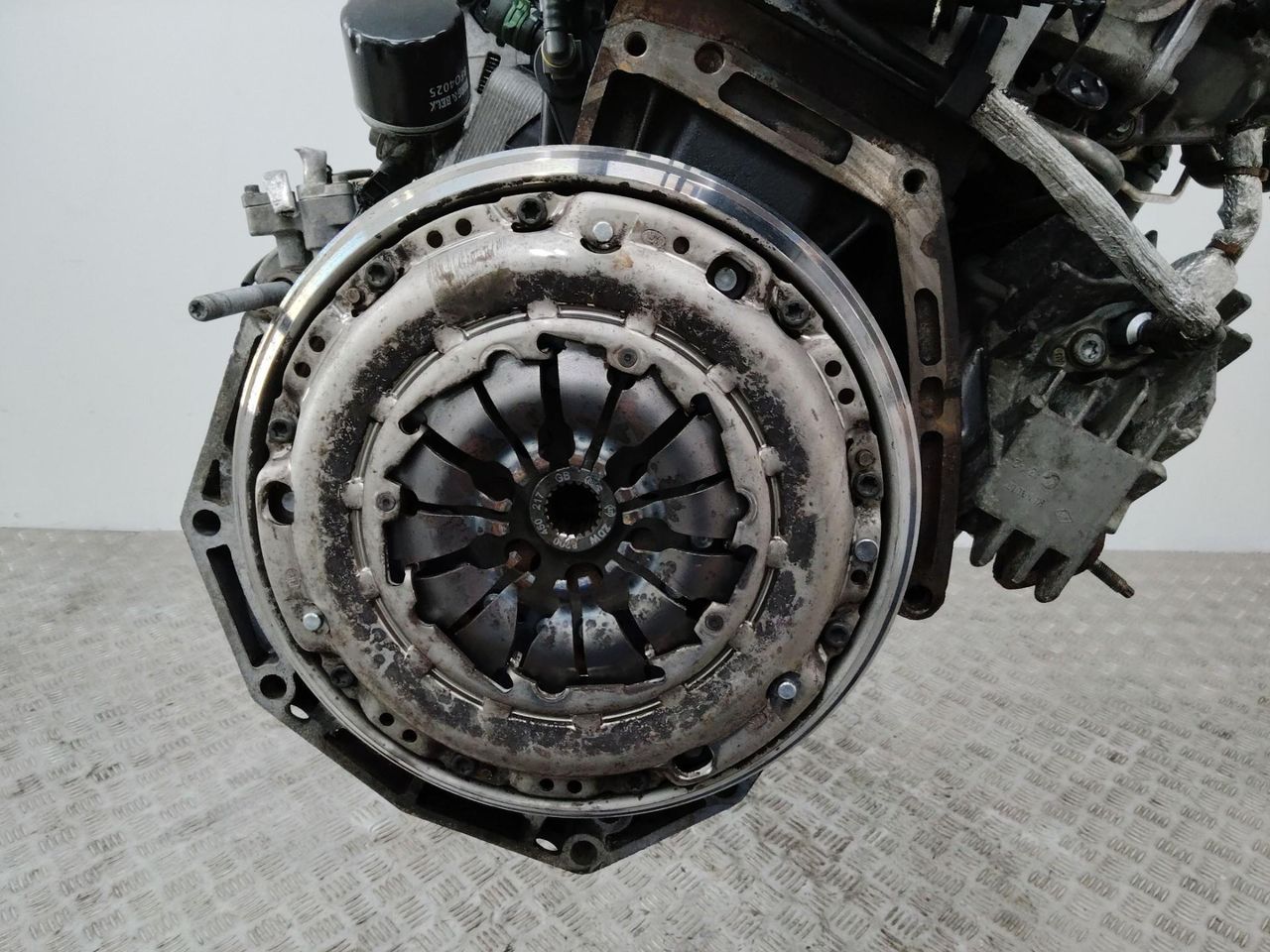 Комплект сцепления (в двигателе) Renault Laguna 3 поколение 2012, 1.5 л., K9K 782, дизель, 8200450217