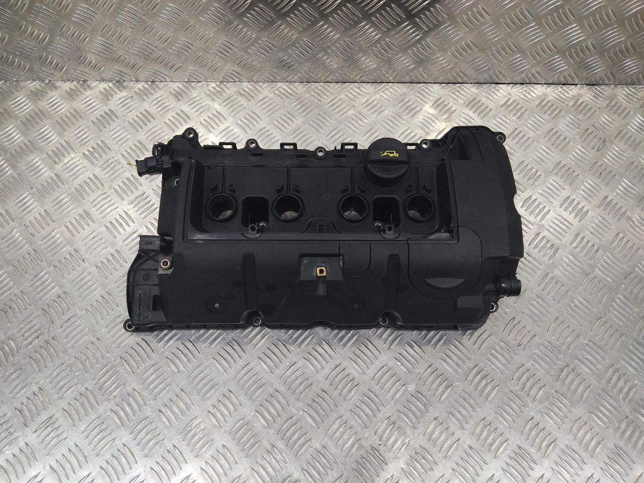 клапанная крышка Peugeot 308 T7 2009, 1.6 л., бензин, V757272480