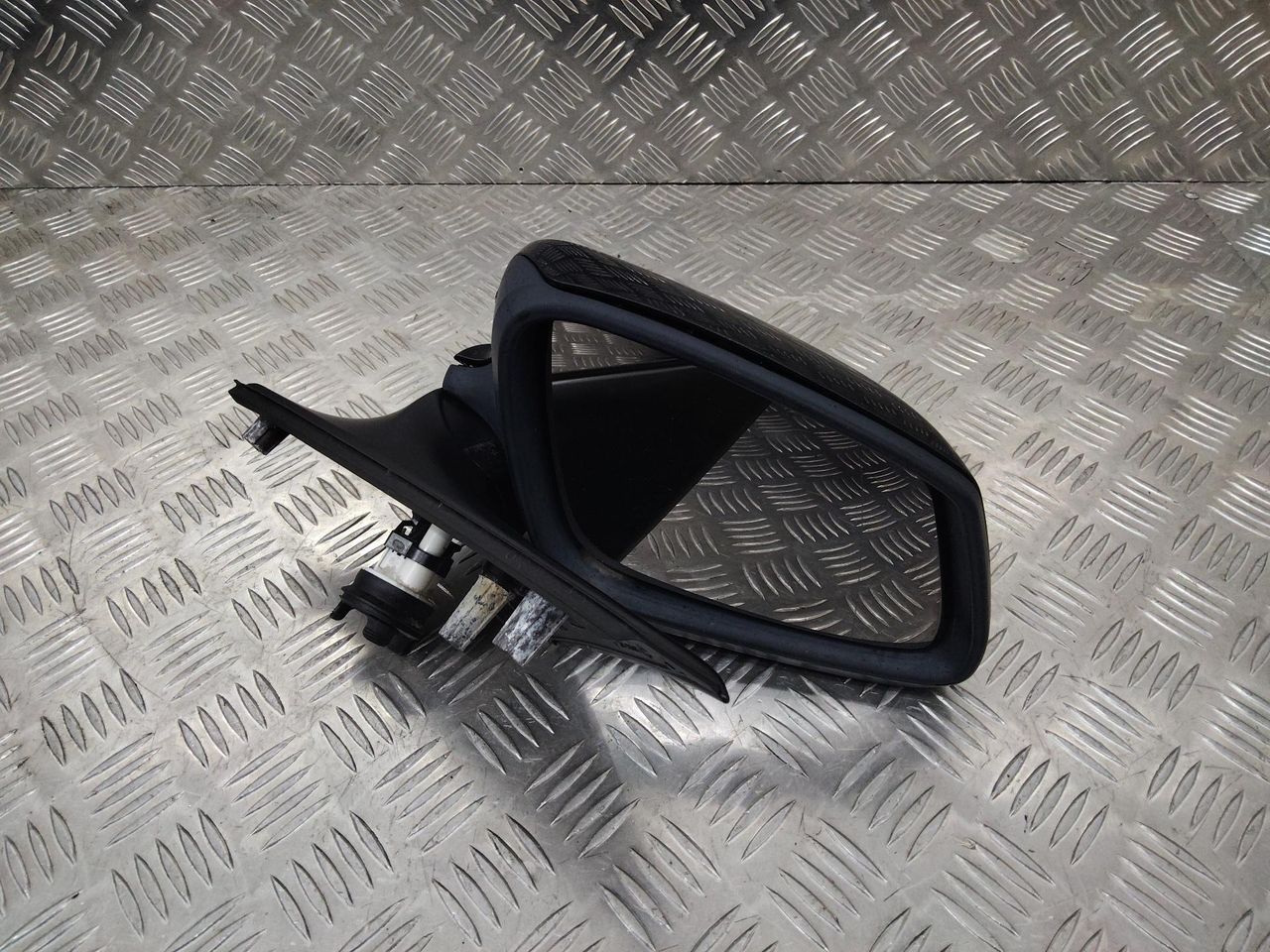 зеркало наружное правое BMW 5 серия F07/F10/F11 2010, F0153404