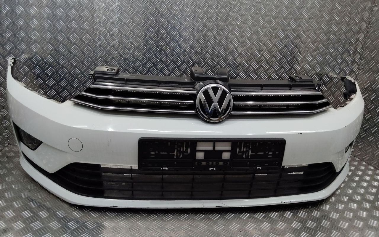 бампер передний Volkswagen Golf Sportsvan 1 поколение 2015