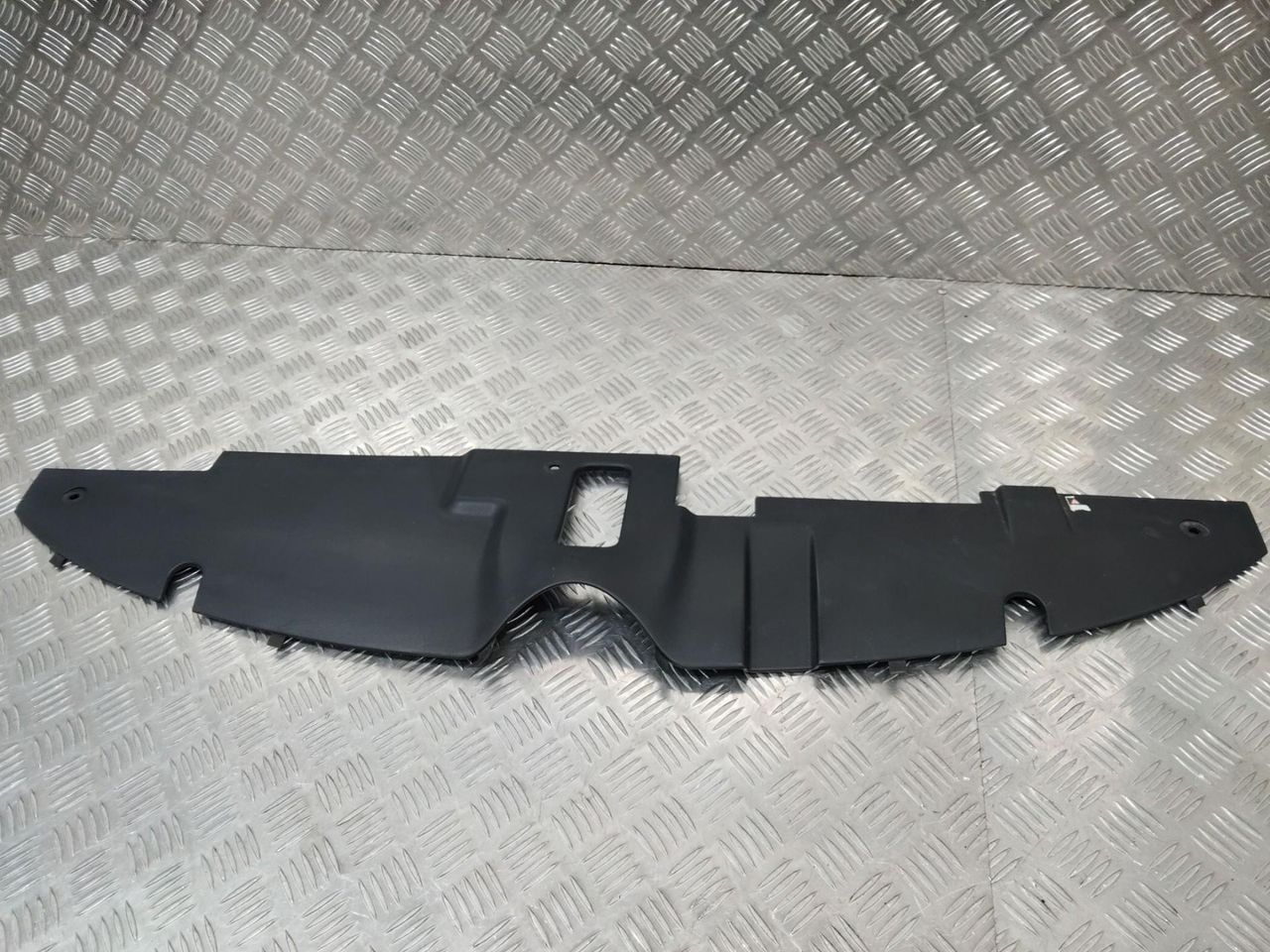 рамка капота Citroen C4 Picasso 2 поколение 2015, 9676038577
