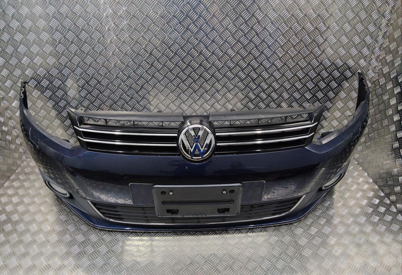 бампер передний Volkswagen Touran 1 поколение [2-й рестайлинг] 2014, 1T0807221M