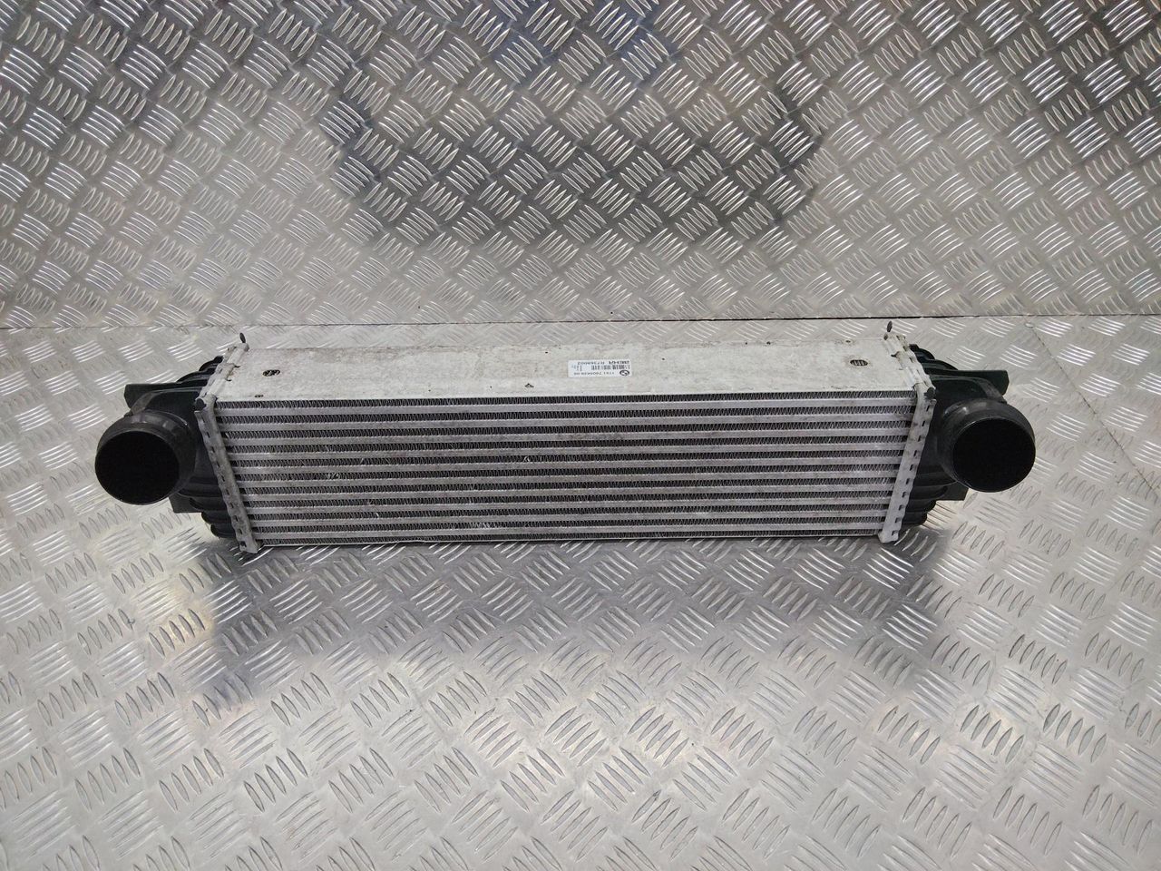 интеркулер BMW 5 серия F07/F10/F11 2010, 3.0 л., дизель, 7805629