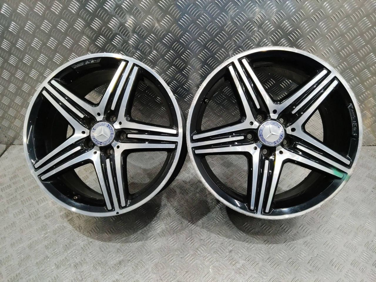 диск литой Mercedes-Benz A-Класс W176 2014