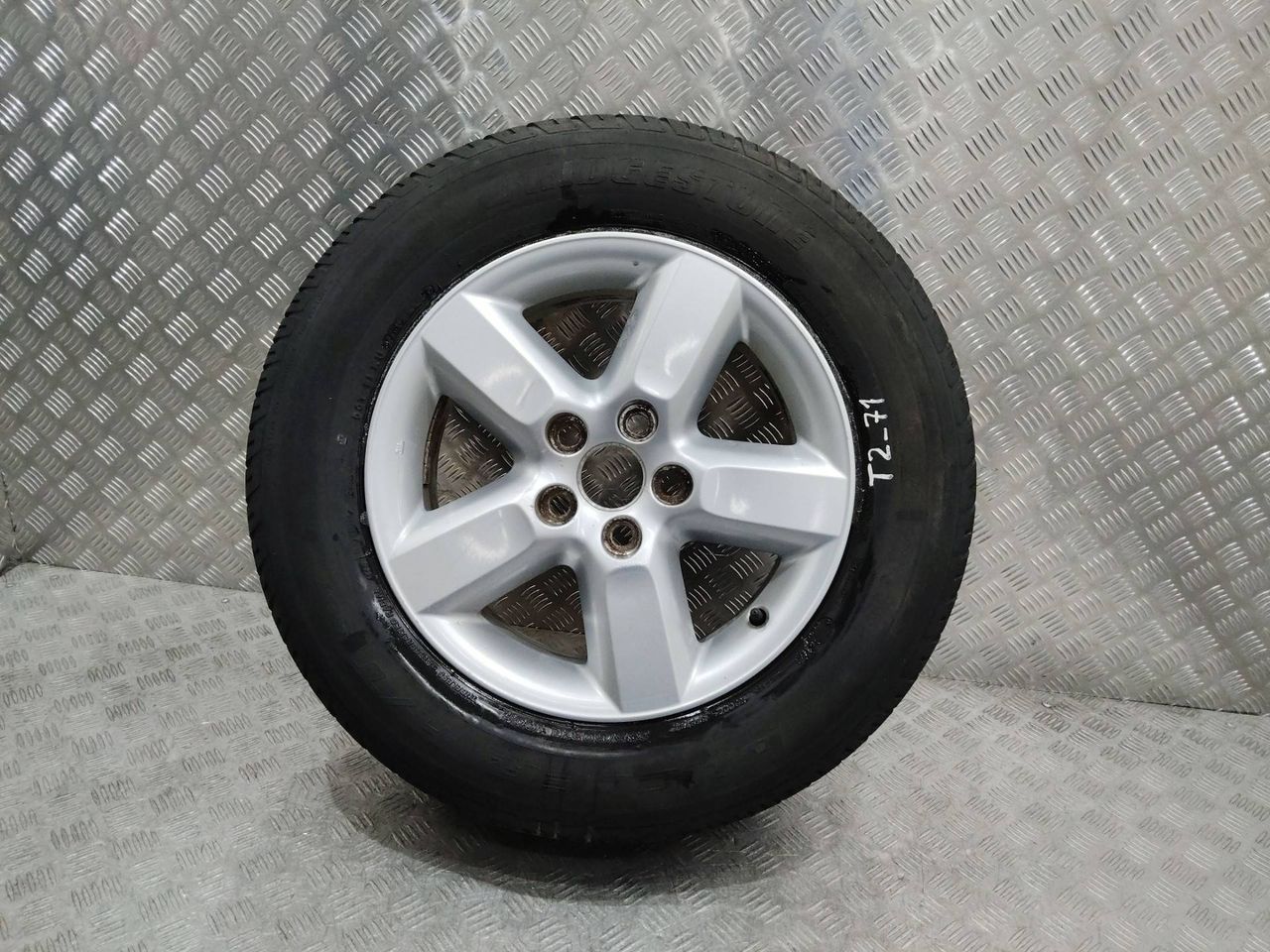 диск литой Toyota 2005