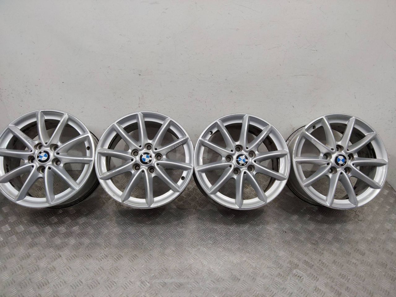 диск литой BMW 2 серия Active Tourer F45 2014