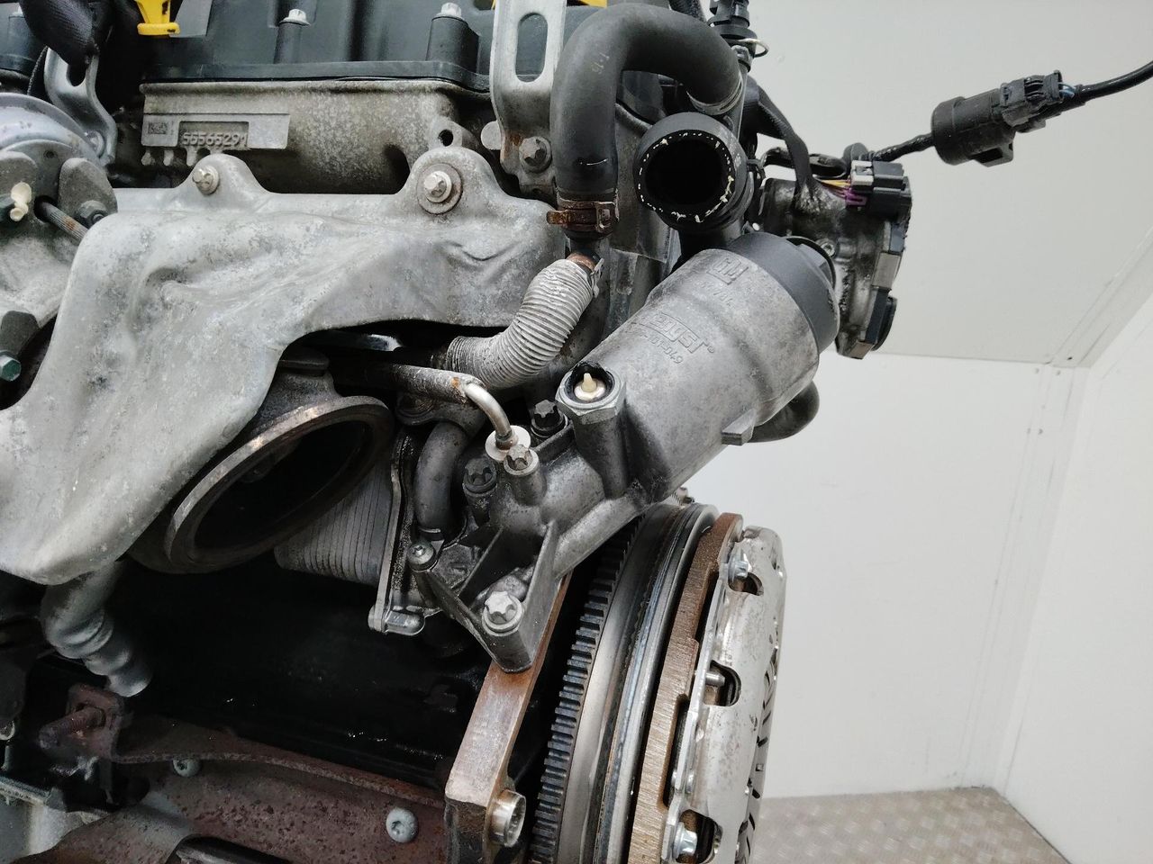 корпус масляного фильтра Opel Corsa E 2015, 1.4 л., бензин, 55566784
