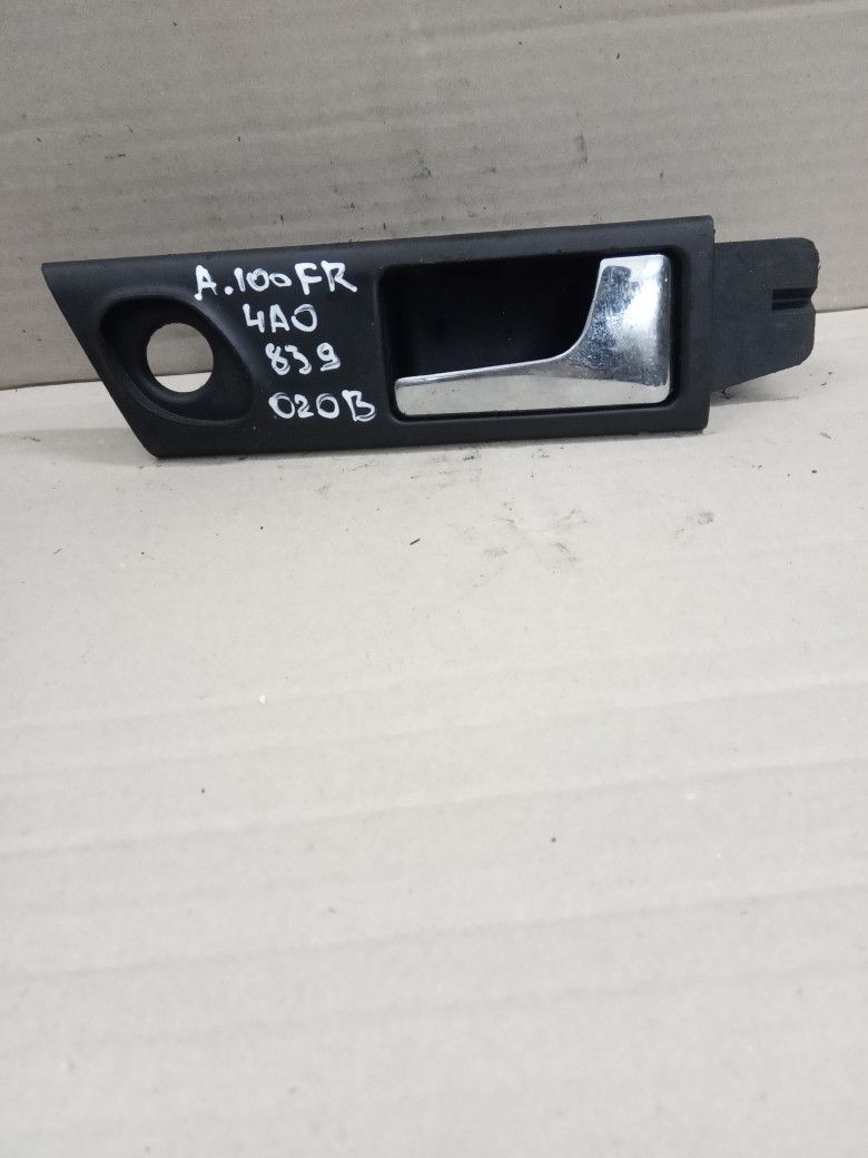 ручка внутренняя задняя правая Audi A6 4A/C4 1994, 4A0839020B
